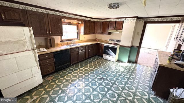 28207 NANTICOKE RD, Salisbury, MD 21801