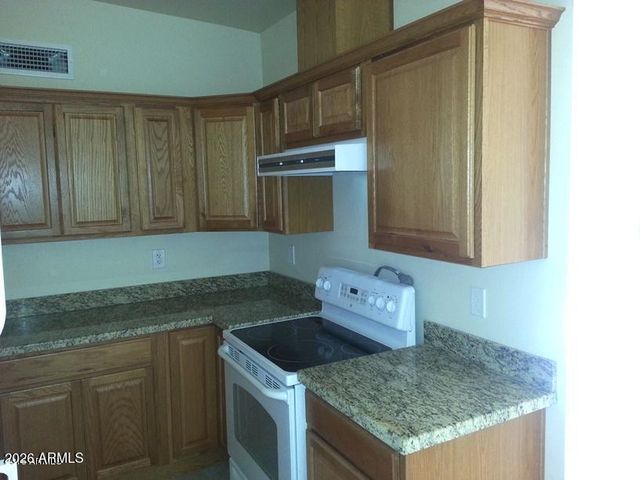 7010 N 68th Drive Apt 1, Glendale, AZ 85303