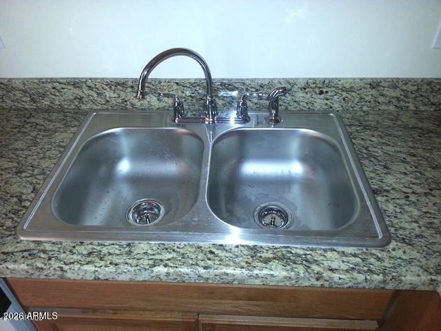 7010 N 68th Drive Apt 1, Glendale, AZ 85303