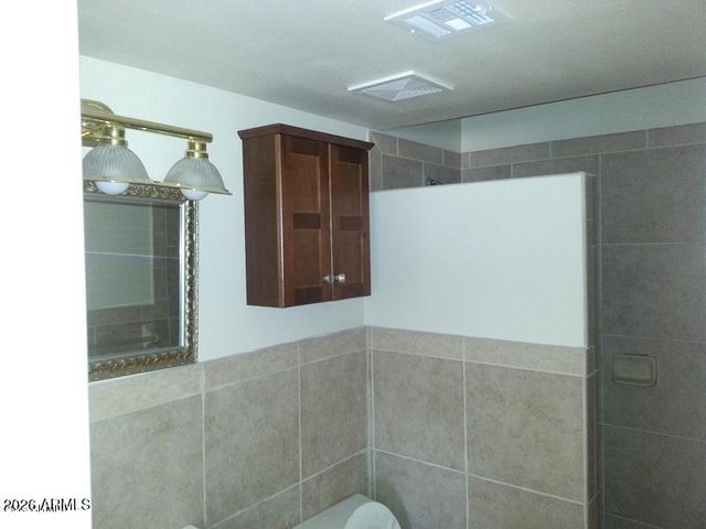 7010 N 68th Drive Apt 1, Glendale, AZ 85303