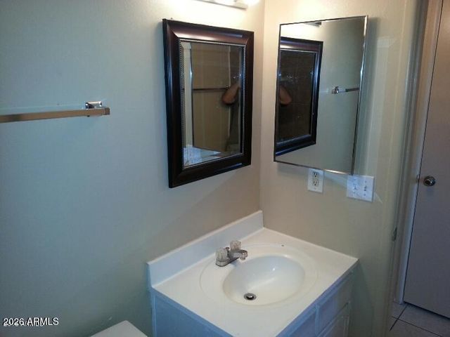 7010 N 68th Drive Apt 1, Glendale, AZ 85303