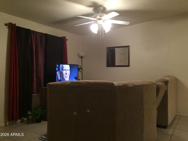 7010 N 68th Drive Apt 1, Glendale, AZ 85303