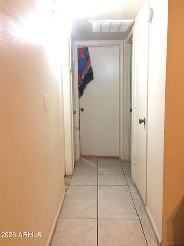 7010 N 68th Drive Apt 1, Glendale, AZ 85303