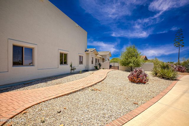 2970 E Consuelo Place, Vail, AZ 85641