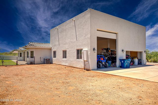 2970 E Consuelo Place, Vail, AZ 85641