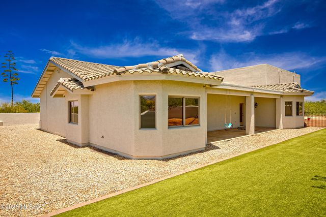2970 E Consuelo Place, Vail, AZ 85641