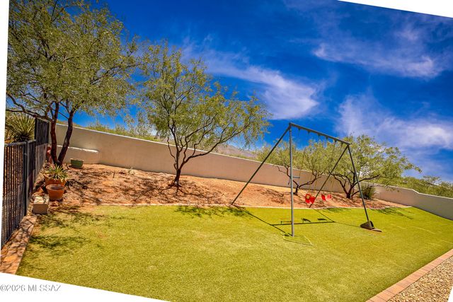 2970 E Consuelo Place, Vail, AZ 85641