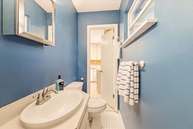 1950 Longview Drive, Tallahassee, FL 32303