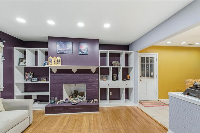 1950 Longview Drive, Tallahassee, FL 32303