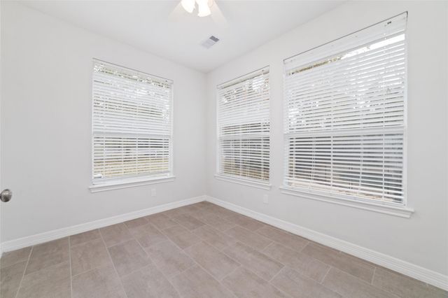 8710 Linn Lane, Magnolia, TX 77354