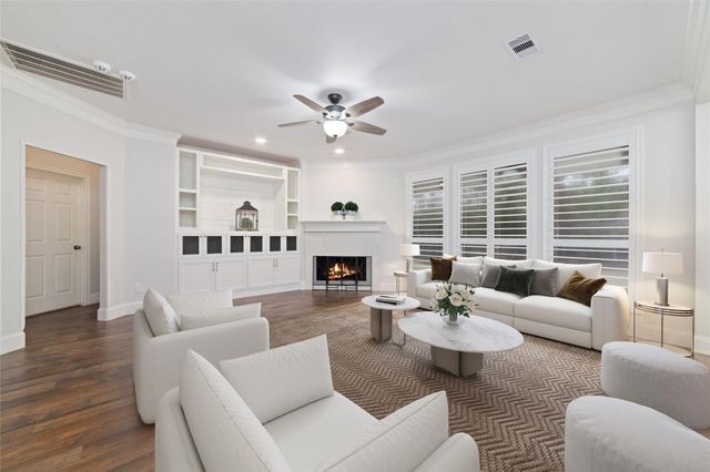 8710 Linn Lane, Magnolia, TX 77354