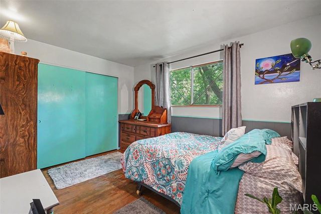 160 Humes Lane, Florissant, MO 63031