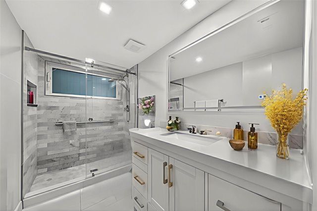 1711 SW 30th Place, Fort Lauderdale, FL 33315