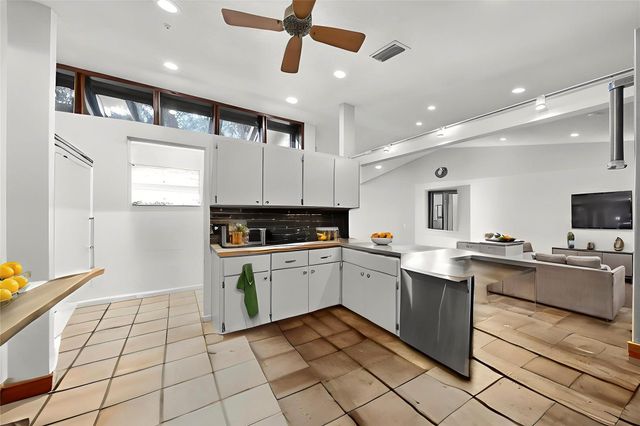 1711 SW 30th Place, Fort Lauderdale, FL 33315