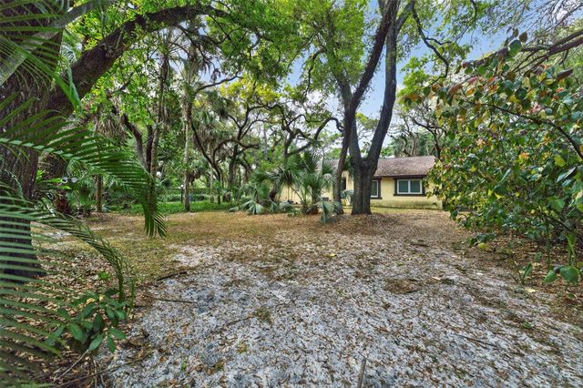 1711 SW 30th Place, Fort Lauderdale, FL 33315