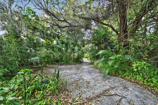 1711 SW 30th Place, Fort Lauderdale, FL 33315