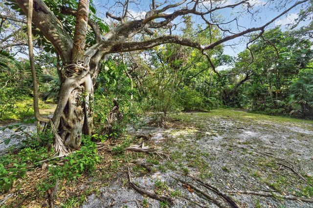 1711 SW 30th Place, Fort Lauderdale, FL 33315