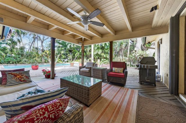 1711 SW 30th Place, Fort Lauderdale, FL 33315