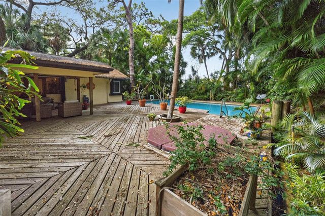 1711 SW 30th Place, Fort Lauderdale, FL 33315