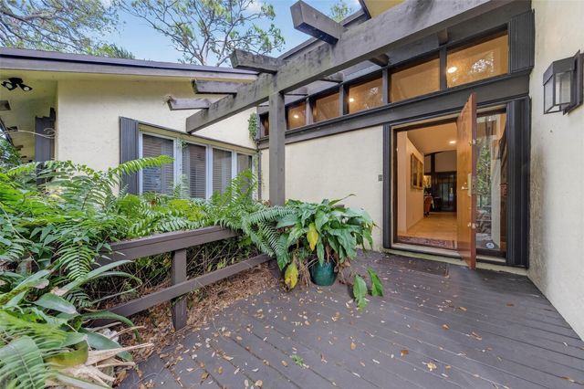 1711 SW 30th Place, Fort Lauderdale, FL 33315