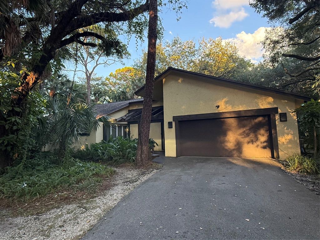 1711 SW 30th Pl, Fort Lauderdale, FL 33315