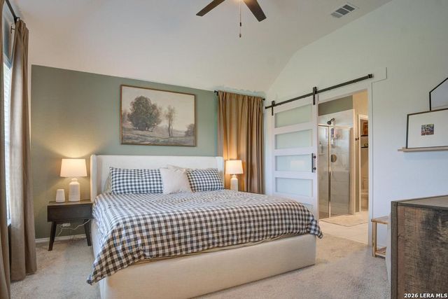 108 Mallorys Way, Castroville, TX 78009