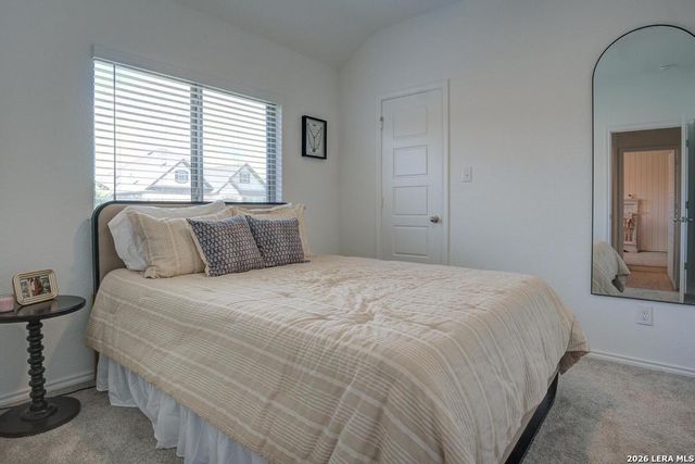 108 Mallorys Way, Castroville, TX 78009