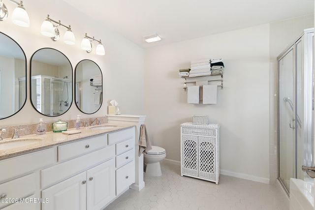 2570 Little Pine Court, Toms River, NJ 08755