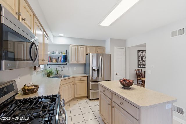 2570 Little Pine Court, Toms River, NJ 08755