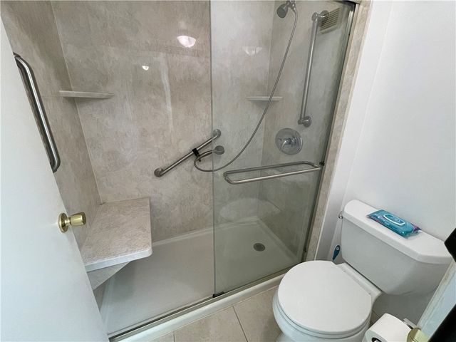 6175 S Mirror Lake Drive 207, Sebastian, FL 32958