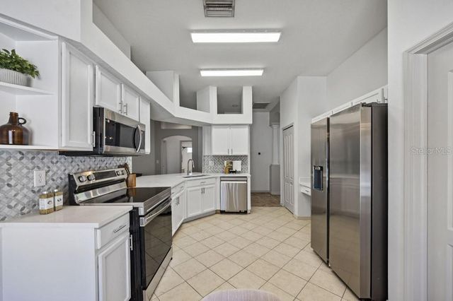 10934 MAY APPLE COURT, Land O Lakes, FL 34638