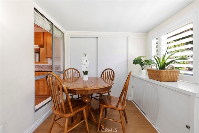 19204 Avenue Of The Oaks B, Newhall, CA 91321