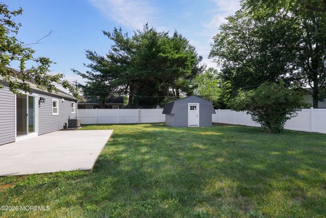 45 Toledo Lane, Willingboro, NJ 08046