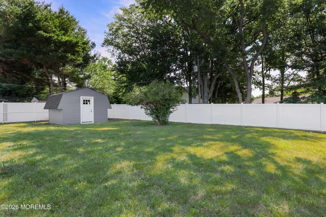45 Toledo Lane, Willingboro, NJ 08046