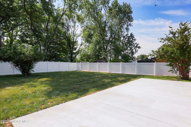 45 Toledo Lane, Willingboro, NJ 08046
