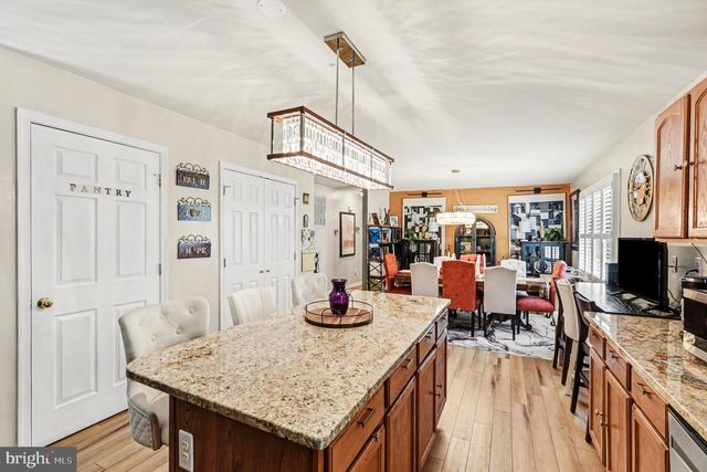 87 CEDAR LN, Colonial Beach, VA 22443