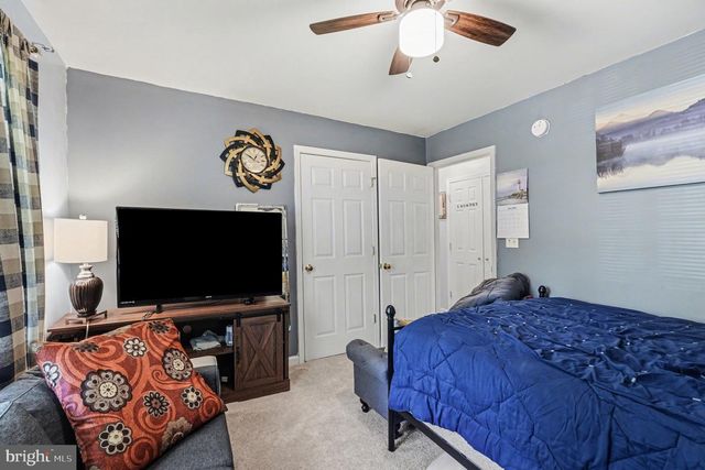 87 CEDAR LN, Colonial Beach, VA 22443