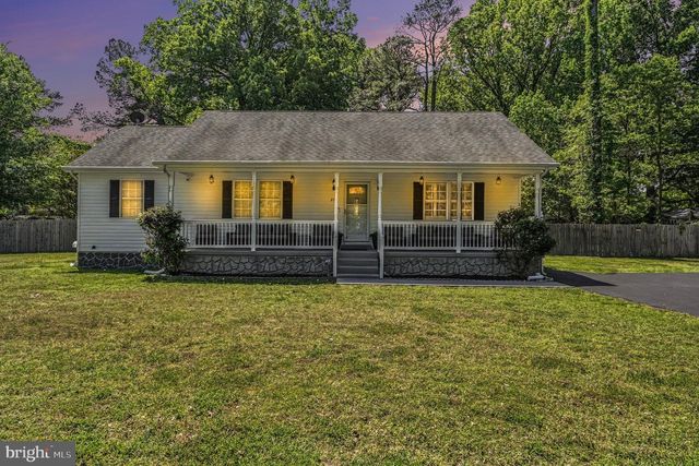 87 CEDAR LN, Colonial Beach, VA 22443