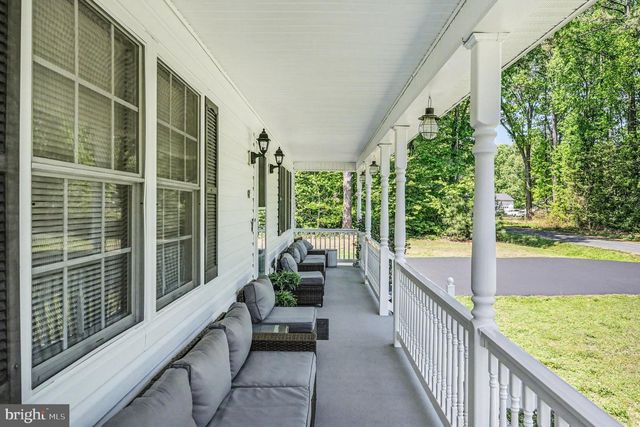 87 CEDAR LN, Colonial Beach, VA 22443