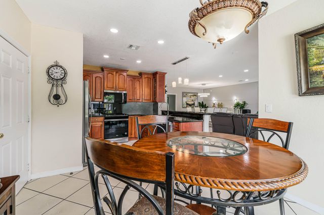 2000 SW 28th Avenue, Fort Lauderdale, FL 33312