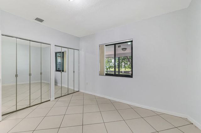 2000 SW 28th Avenue, Fort Lauderdale, FL 33312