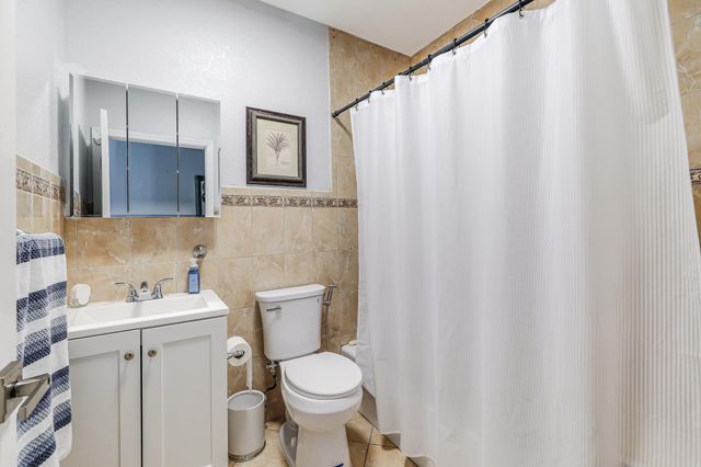 2000 SW 28th Avenue, Fort Lauderdale, FL 33312