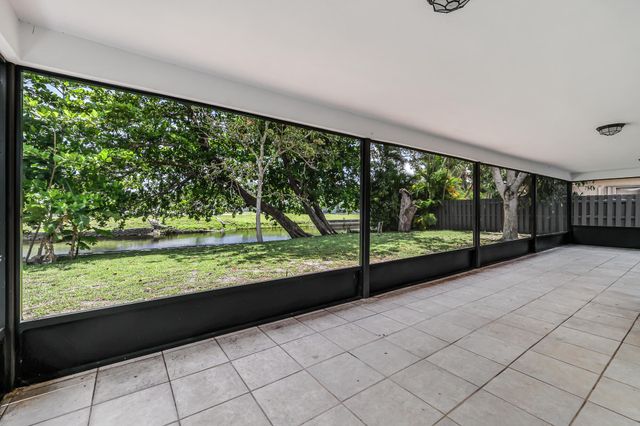 2000 SW 28th Avenue, Fort Lauderdale, FL 33312
