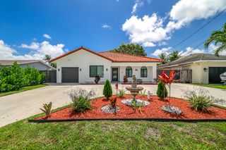 2000 SW 28th Avenue, Fort Lauderdale, FL 33312