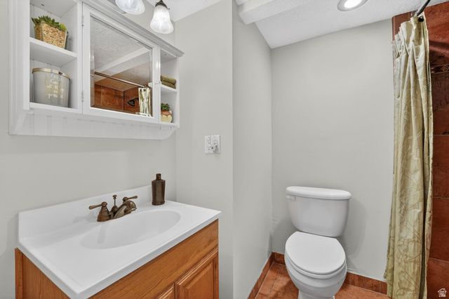 7738 S SUNBIRD WAY, Midvale, UT 84047