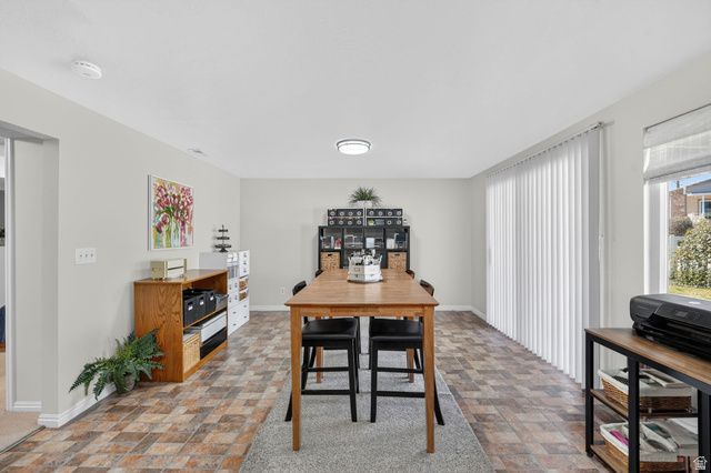 7738 S SUNBIRD WAY, Midvale, UT 84047