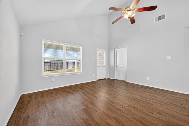 5310 Songlark Bluff Circle, Katy, TX 77449