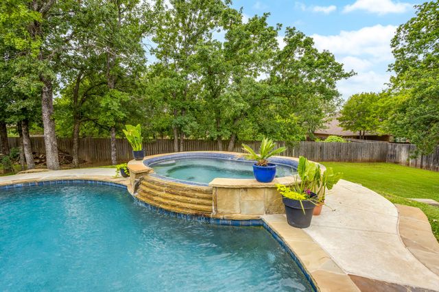 116 Flat Foot, Stephenville, TX 76401