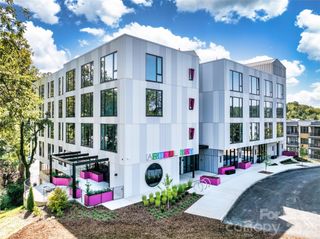 31 Artful Way 303, Asheville, NC 28801