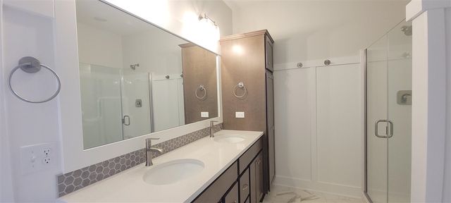 5547 Canal Avenue 63, Wyoming, MI 49418